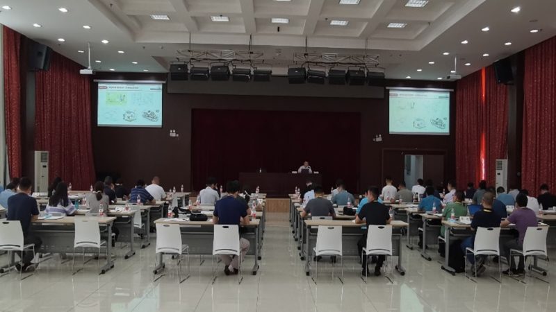 叉车安全操作规程与标准：保障作业安全的基石