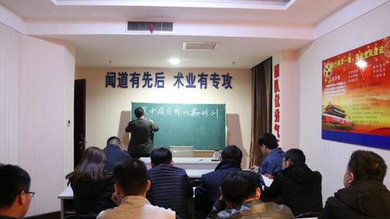 2025年心理咨询师报考条件全解析**